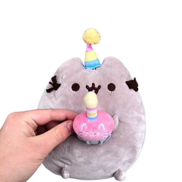 Pusheen Plushie Cupcake Birthday Hat Stuffed Animal - Picture 4 of 11